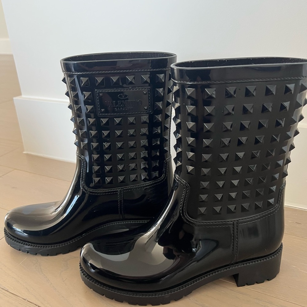 Valentino Garavani Black Rain boots